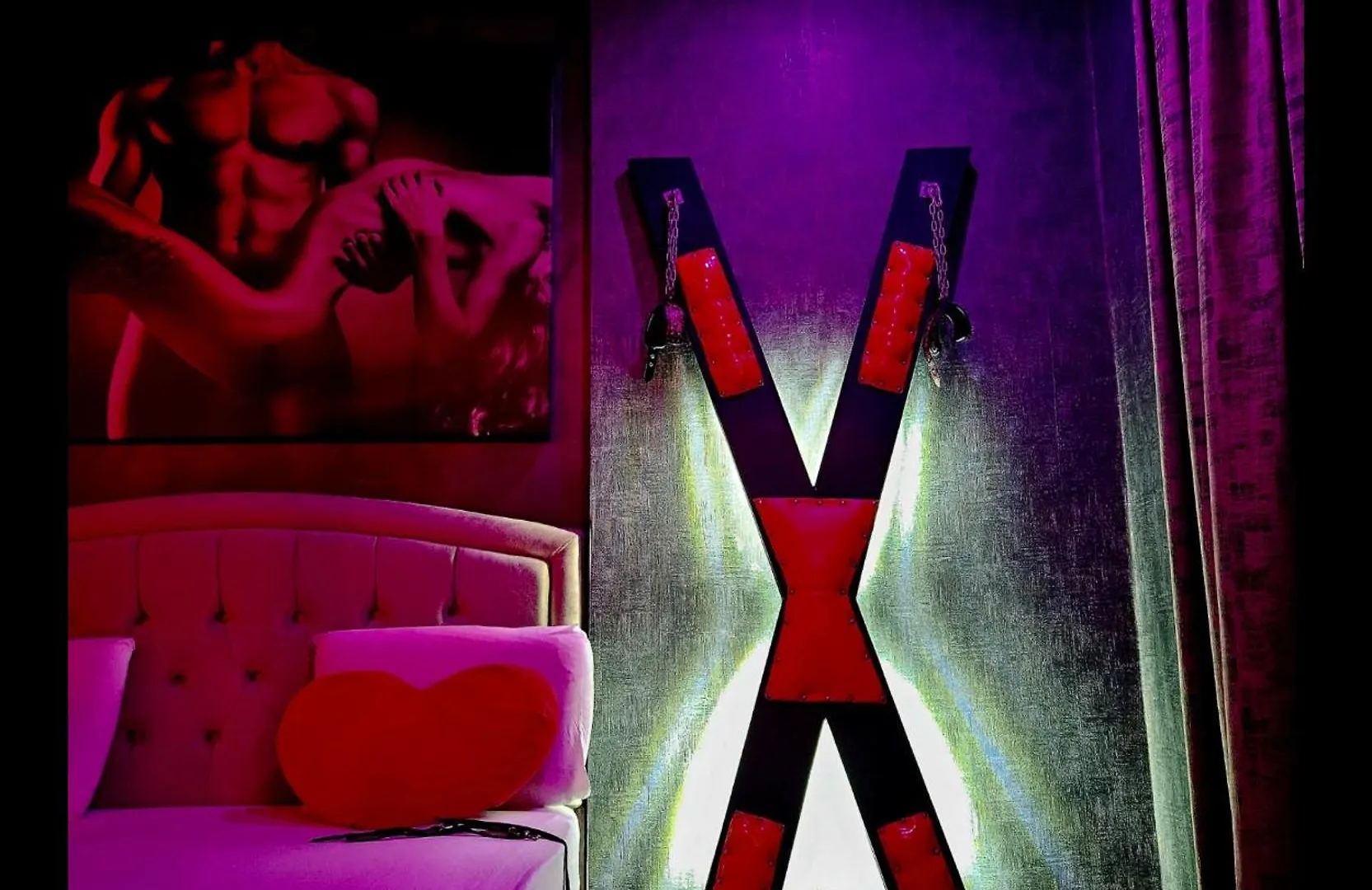 Gazde/Camere de închiriat Love Room Bucureşti